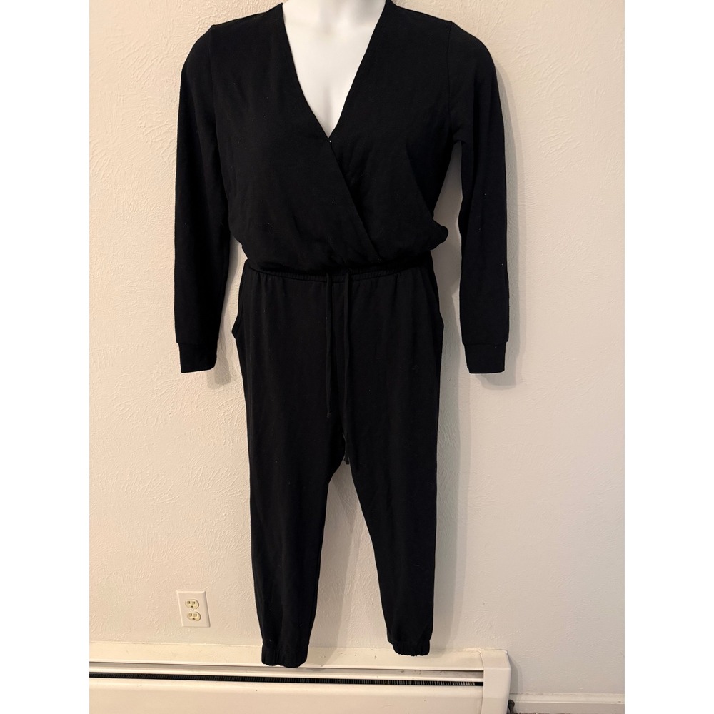 Beyond Yoga Womens Black Long Sleeve Wrap V-Neck Jogger Jumpsuit Size M cozy
